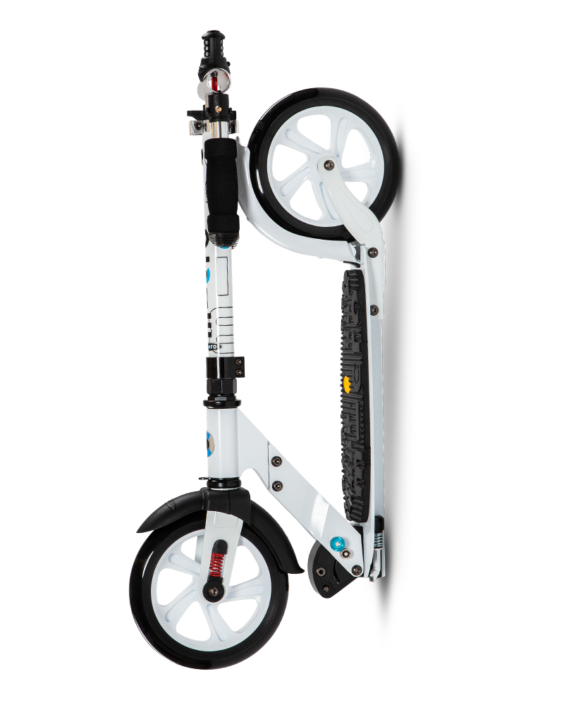 Micro Scooter Black Deluxe - micro-mobility.com