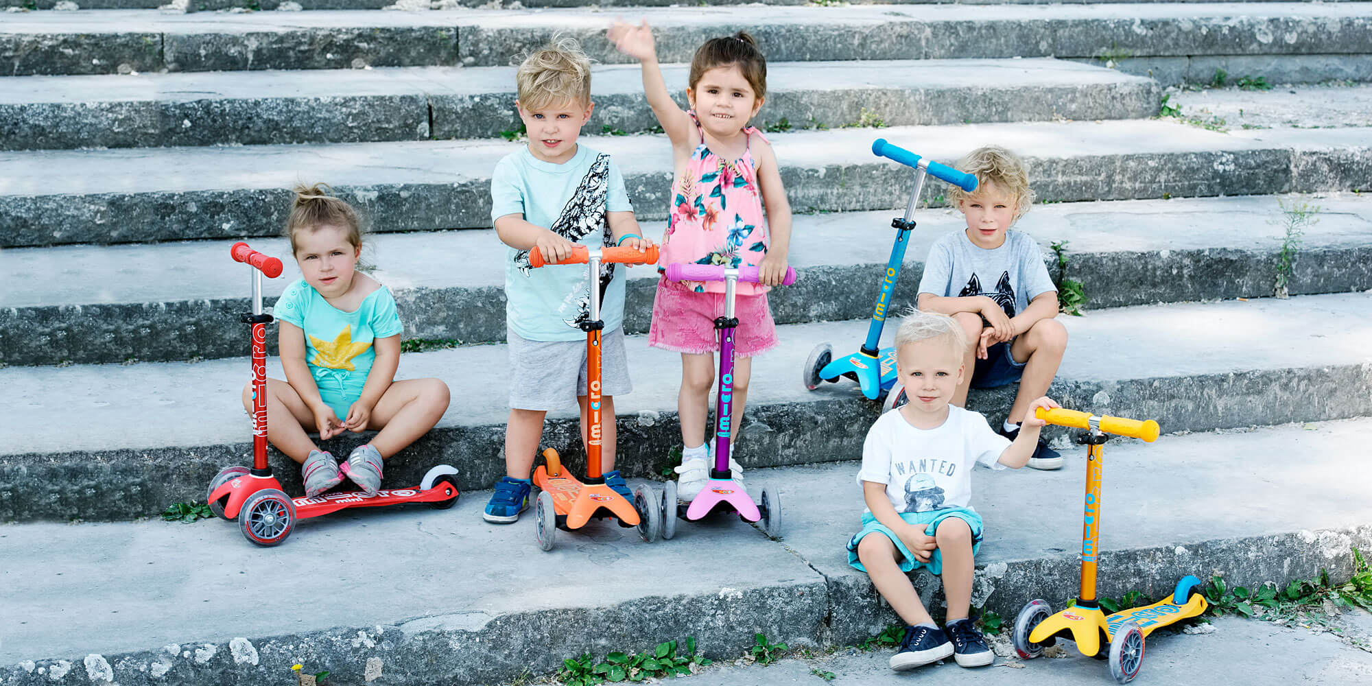 mini micro deluxe scooter blue